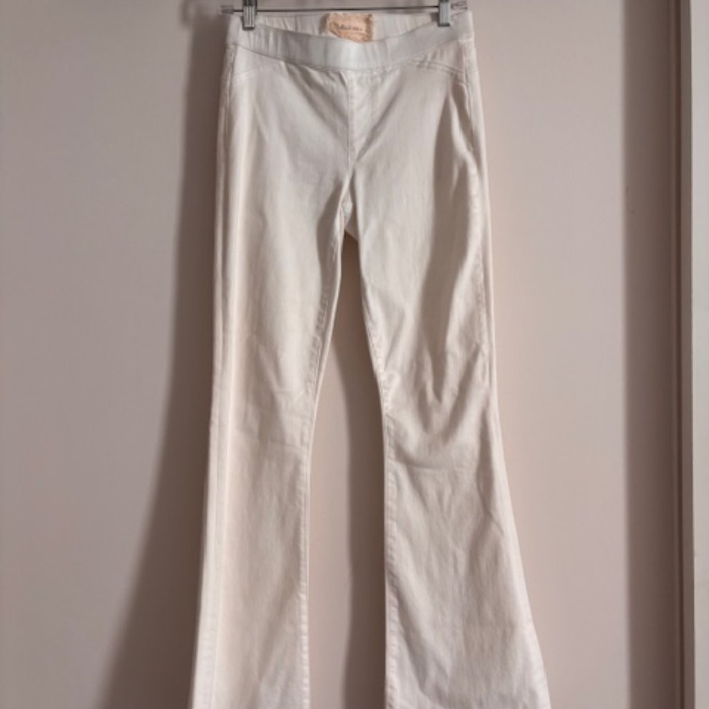 Altar'd State White Mid Rise Flare Pull On Jeans - Size Small